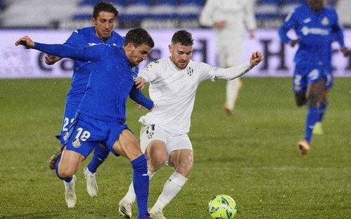 综合两队情 综合两队情