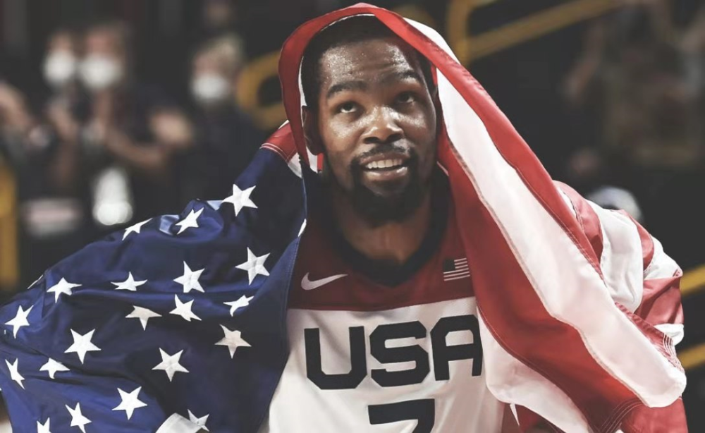 多位大腕现 多位大腕现