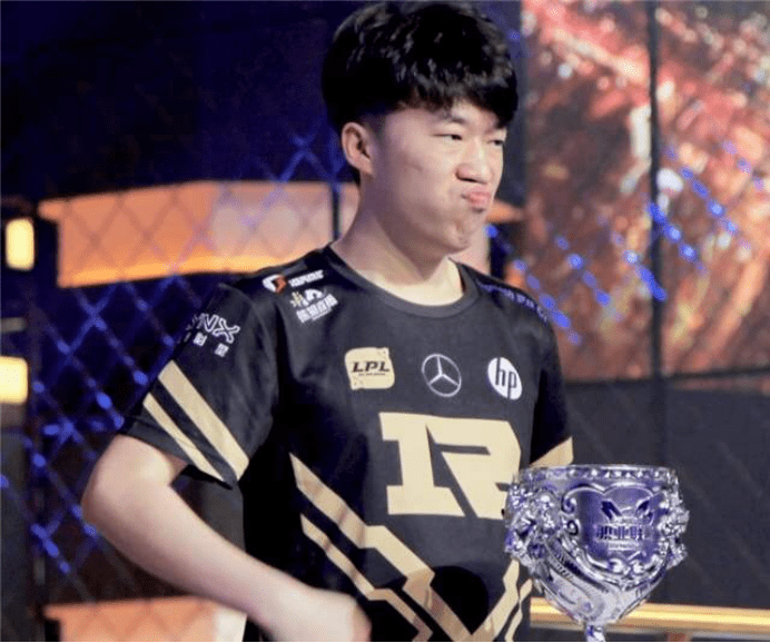 愧的赢球功 愧的赢球功