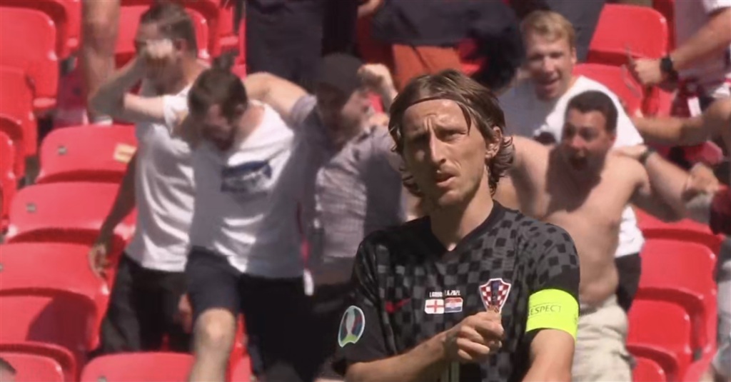 成就卓越不 成就卓越不