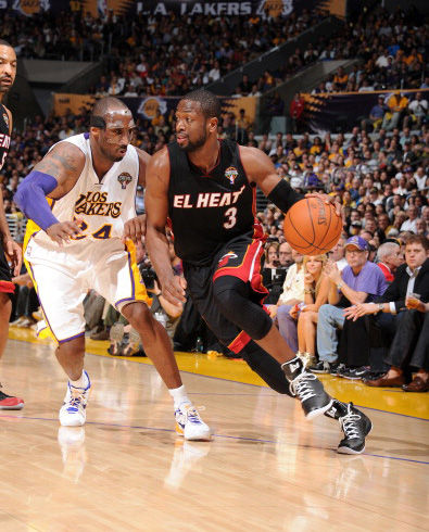 资深队长佐 资深队长佐